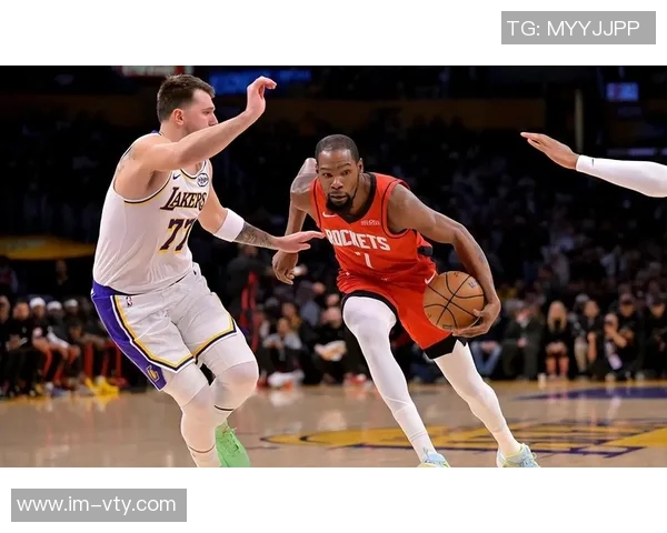 火箭湖人双双遭遇连败圣诞大战谁能逆转颓势重拾胜利